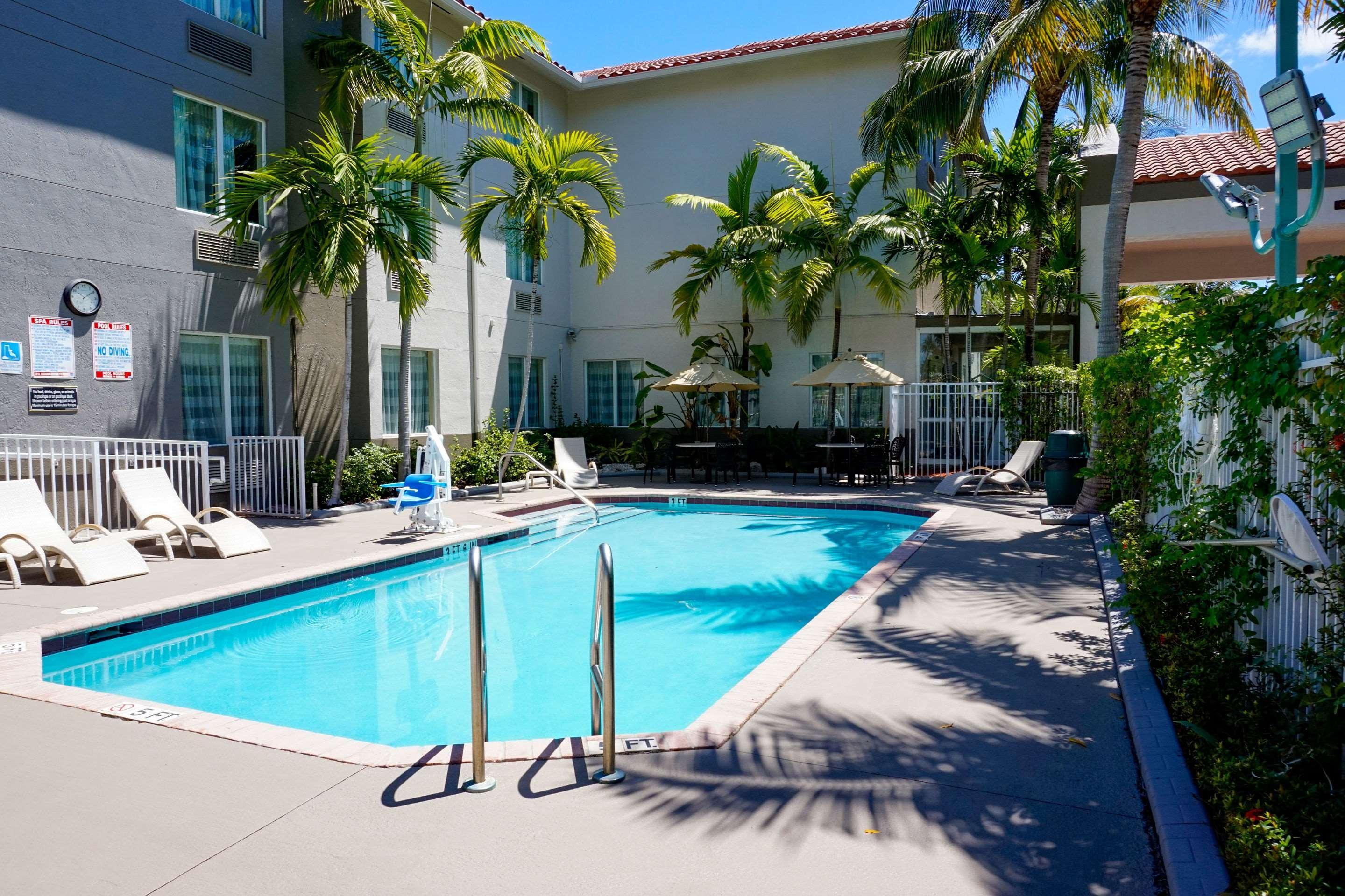Sleep Inn & Suites Ft Lauderdale International Airport Dania Beach Exterior foto
