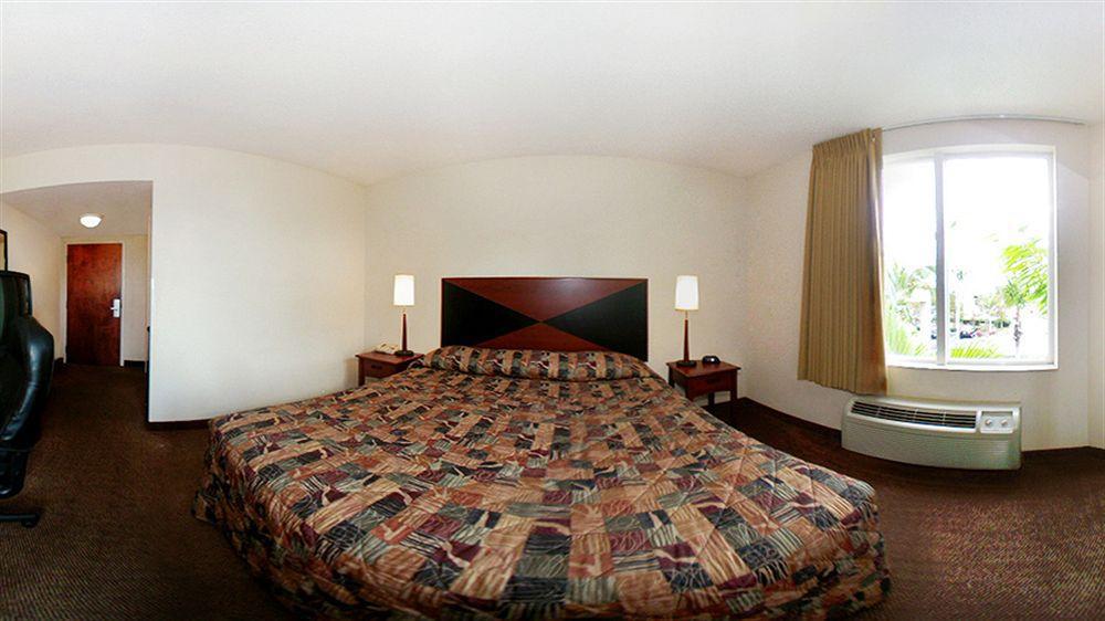 Sleep Inn & Suites Ft Lauderdale International Airport Dania Beach Exterior foto